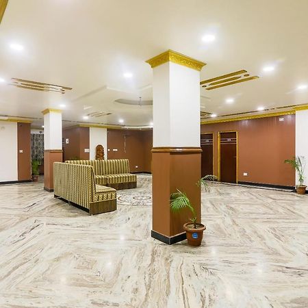 Oyo36201桑伽姆大酒店 古瓦哈提 外观 照片